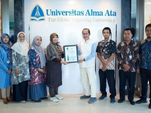 Tingkatkan Kualitas Layanan Berstandar Internasional, UAA Raih ISO 9001:2015